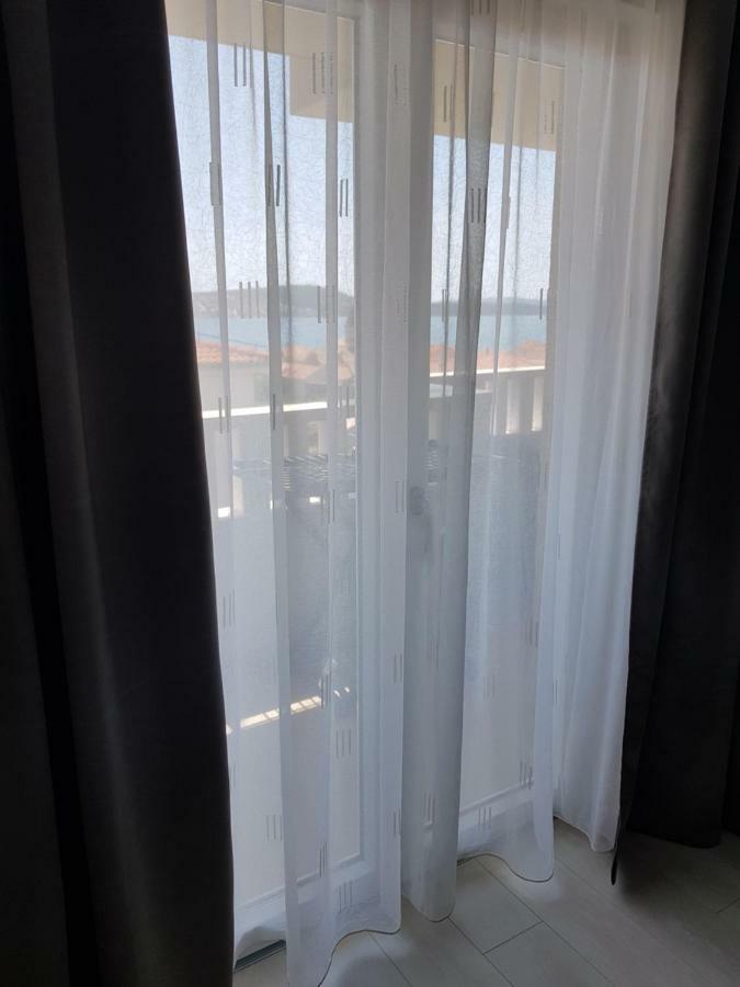 Apartmani Marella Donji Seget Exterior foto